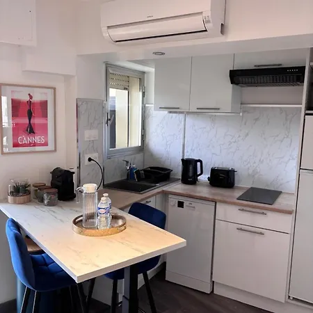 Renove Marche Forville Daire *